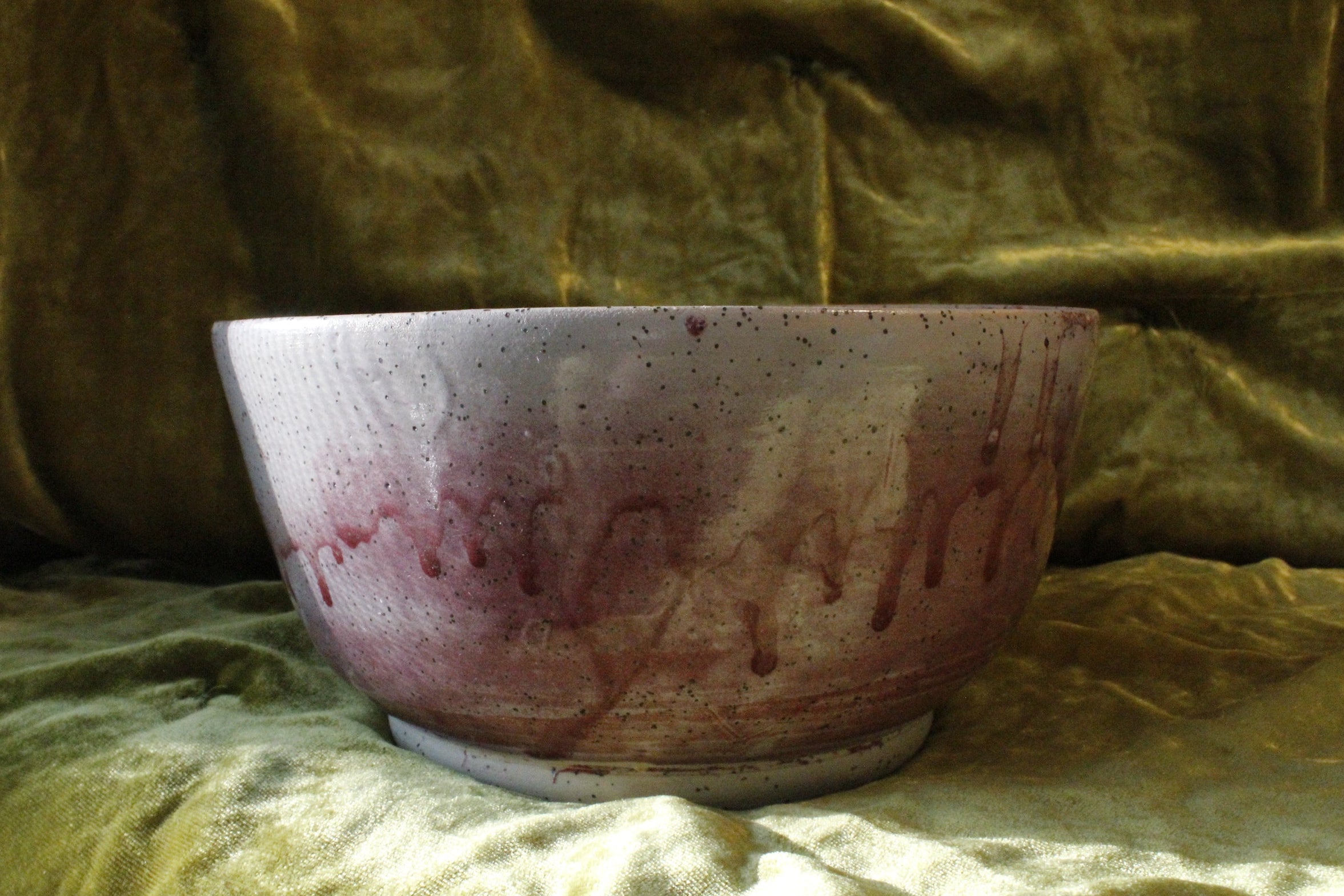 Medium-sized Ceramic Bowl
